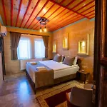 Rustic Caves Отель