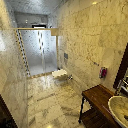 Hotel Rustic Caves