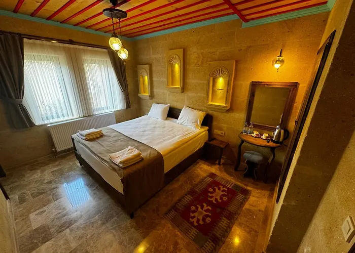 Hotel Rustic Caves *